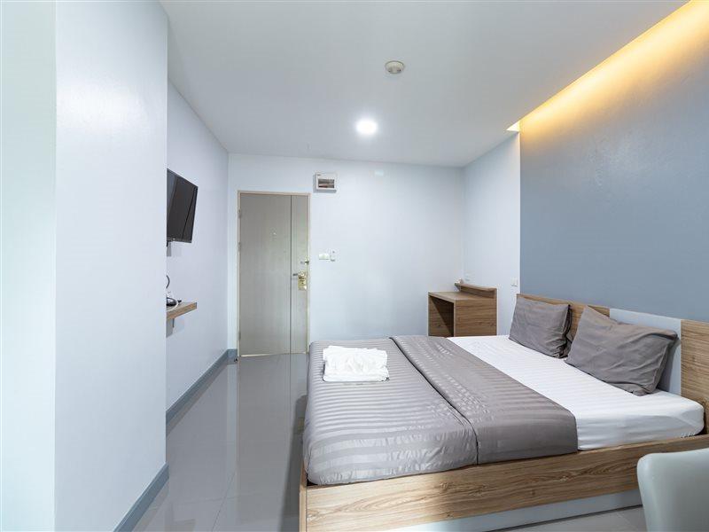 Bewish Bangphlat Hotel Bangkok