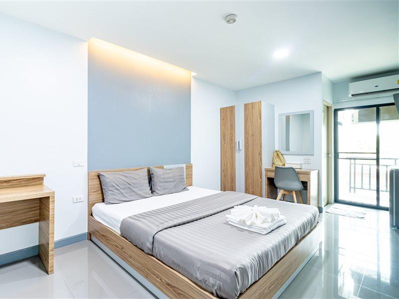 Bewish Bangphlat Hotel Bangkok